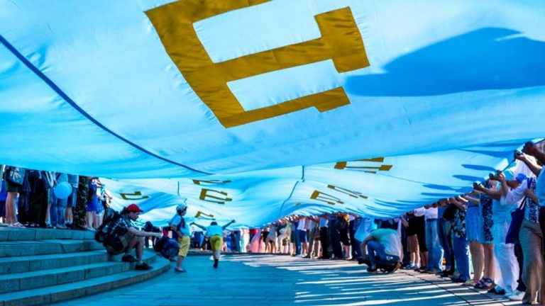 kirim tatar bayragi 768x432 1